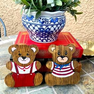 Wooden Teddy Bear Plaques